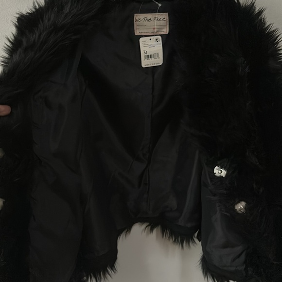 COPY - We The Free Faux Fur Jacket - Picture 4 of 5